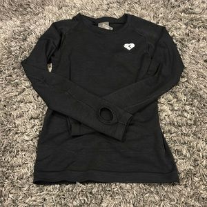 women’s best black top